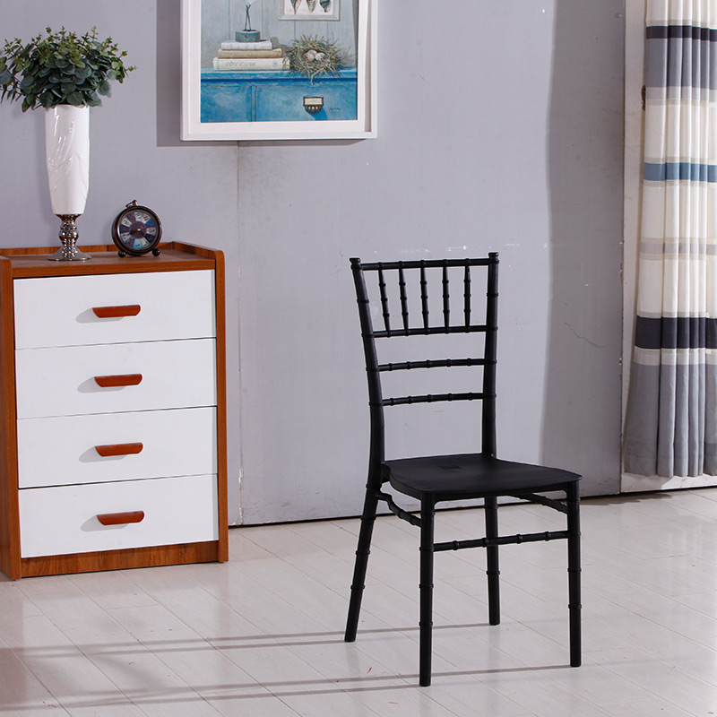 Cadeira Chiavari